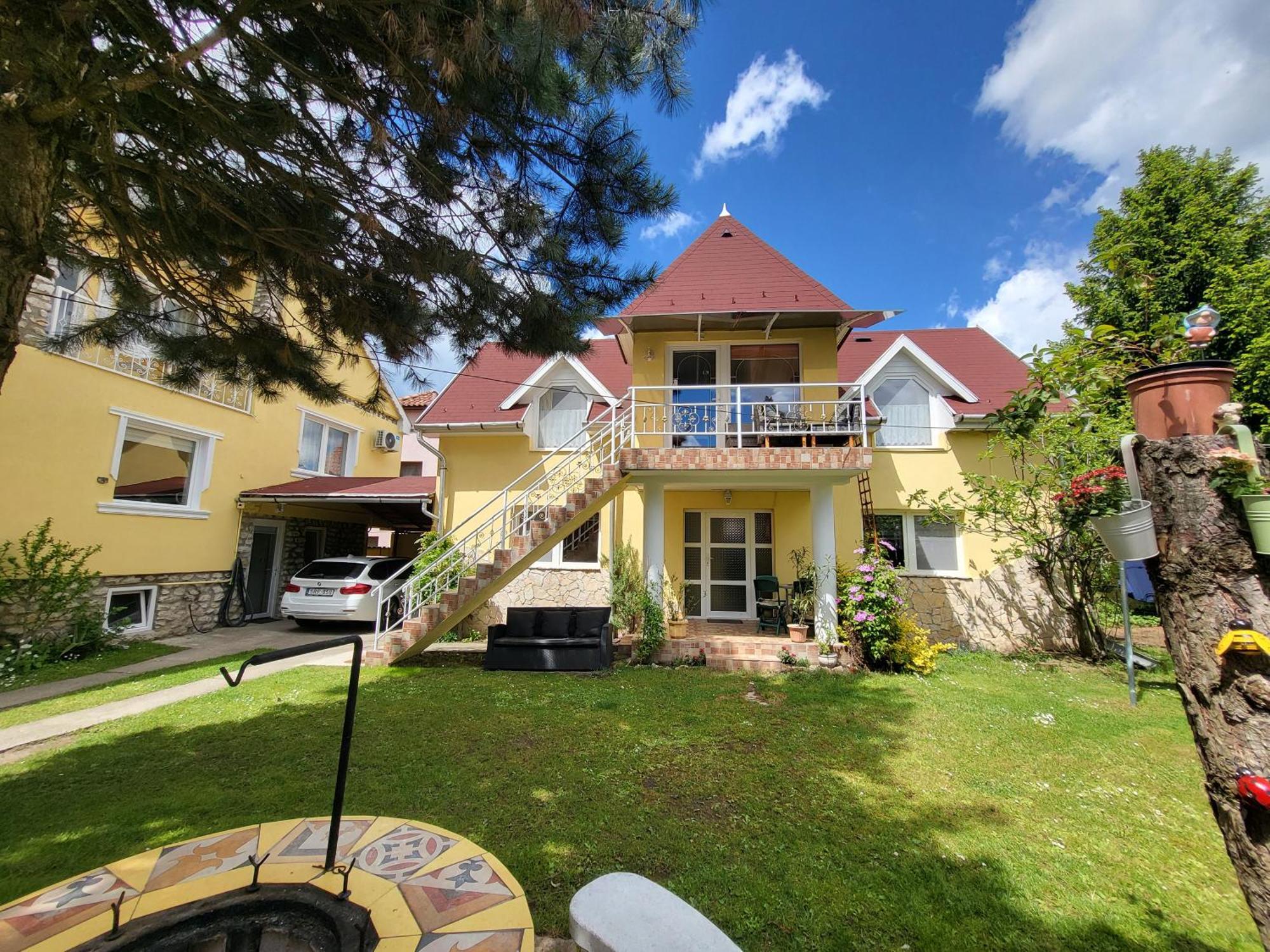 Apartment Liget Nyaralohaz Es Liget
